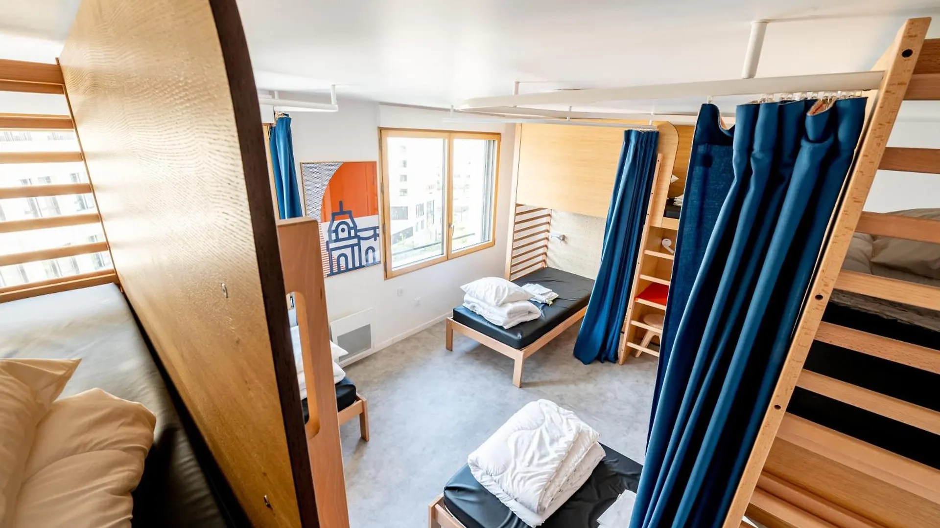 Hostel Ucpa Sport Station Paris